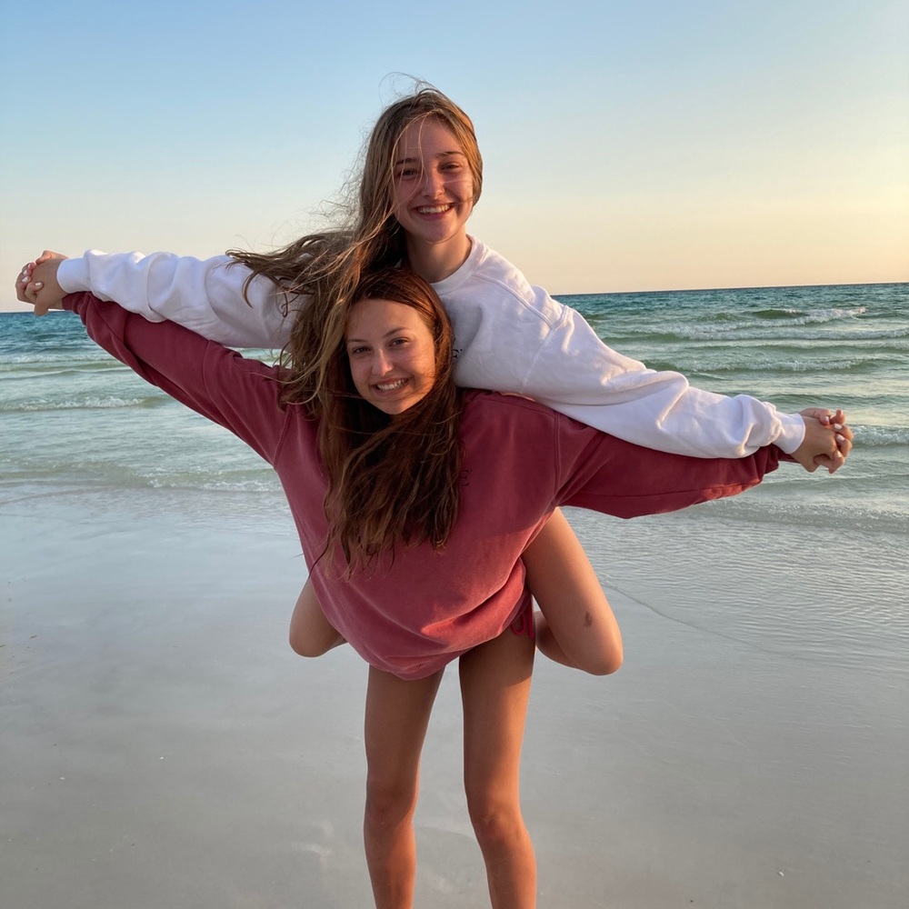 Meet your Posher, Genevieve